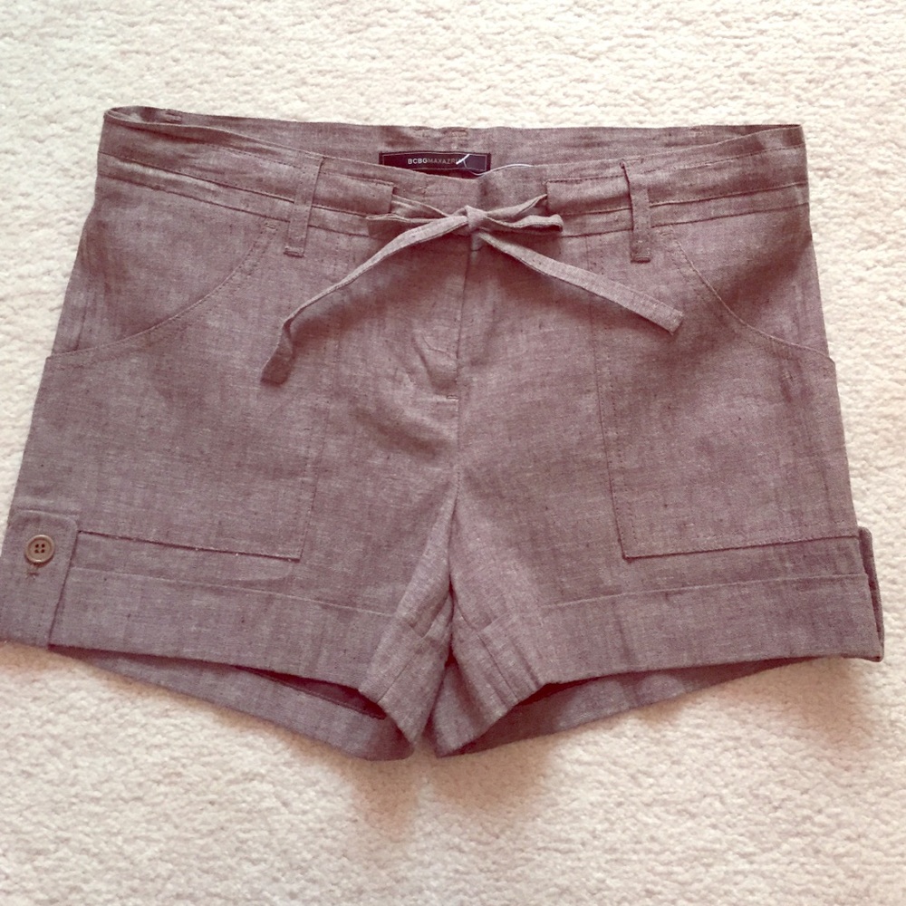 NWT BCBG brown linen shorts